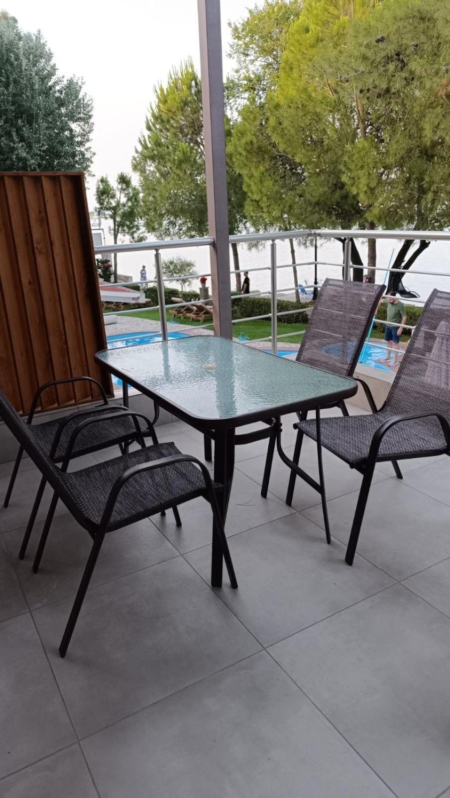 Apartahotel Flisvos Seaside 3*
