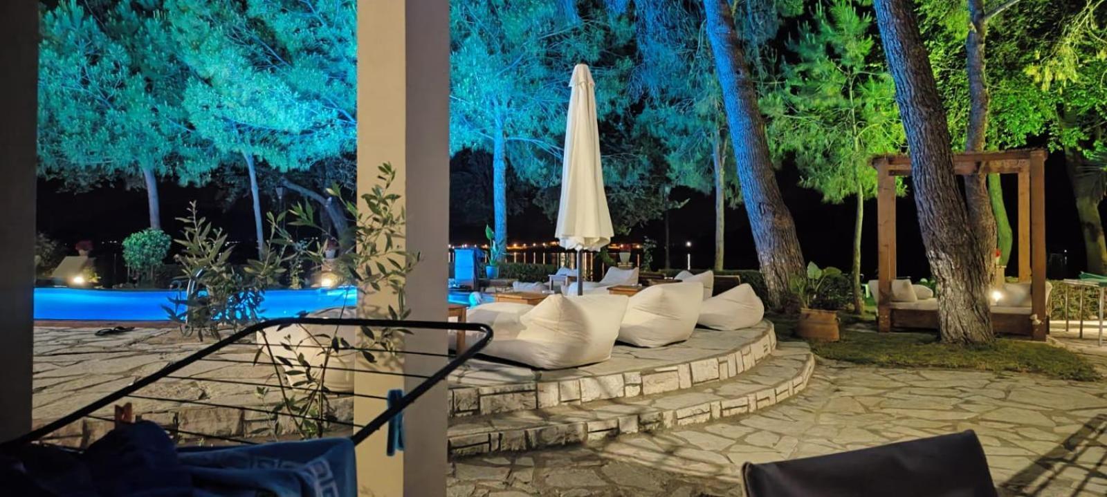 Apartahotel Flisvos Seaside