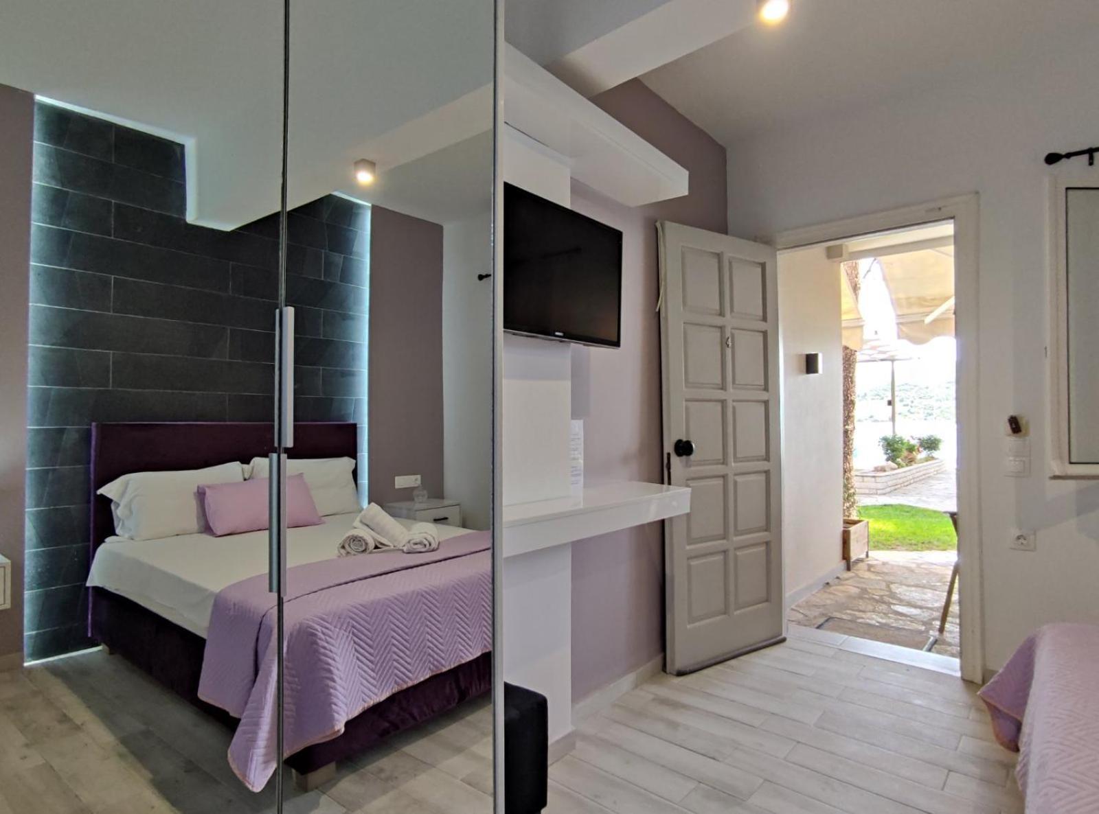 Apartahotel Flisvos Seaside