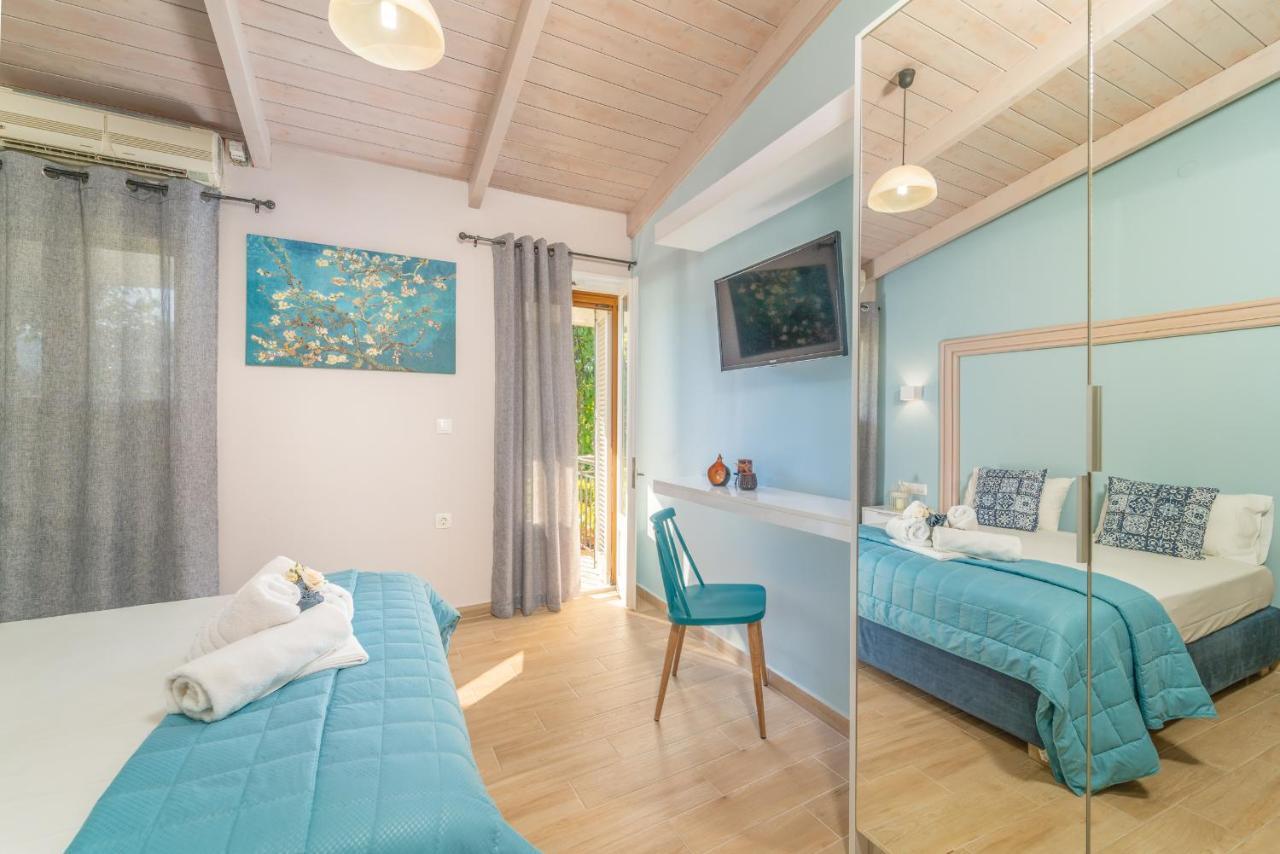 Flisvos Seaside Apartahotel